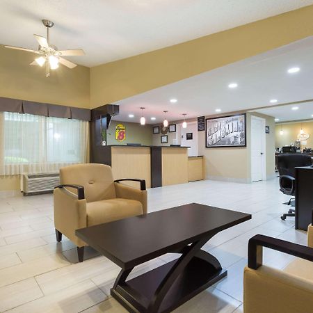Super 8 By Wyndham Aberdeen Southern Pines Ngoại thất bức ảnh